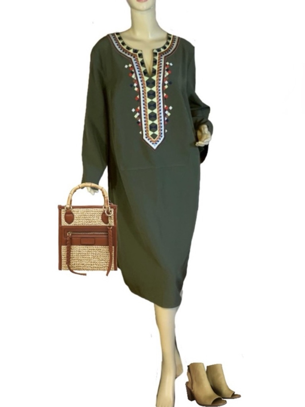ELOQUII OLIVE GREEN SHIFT DRESS W/MULTI COLOR TRIM (22)